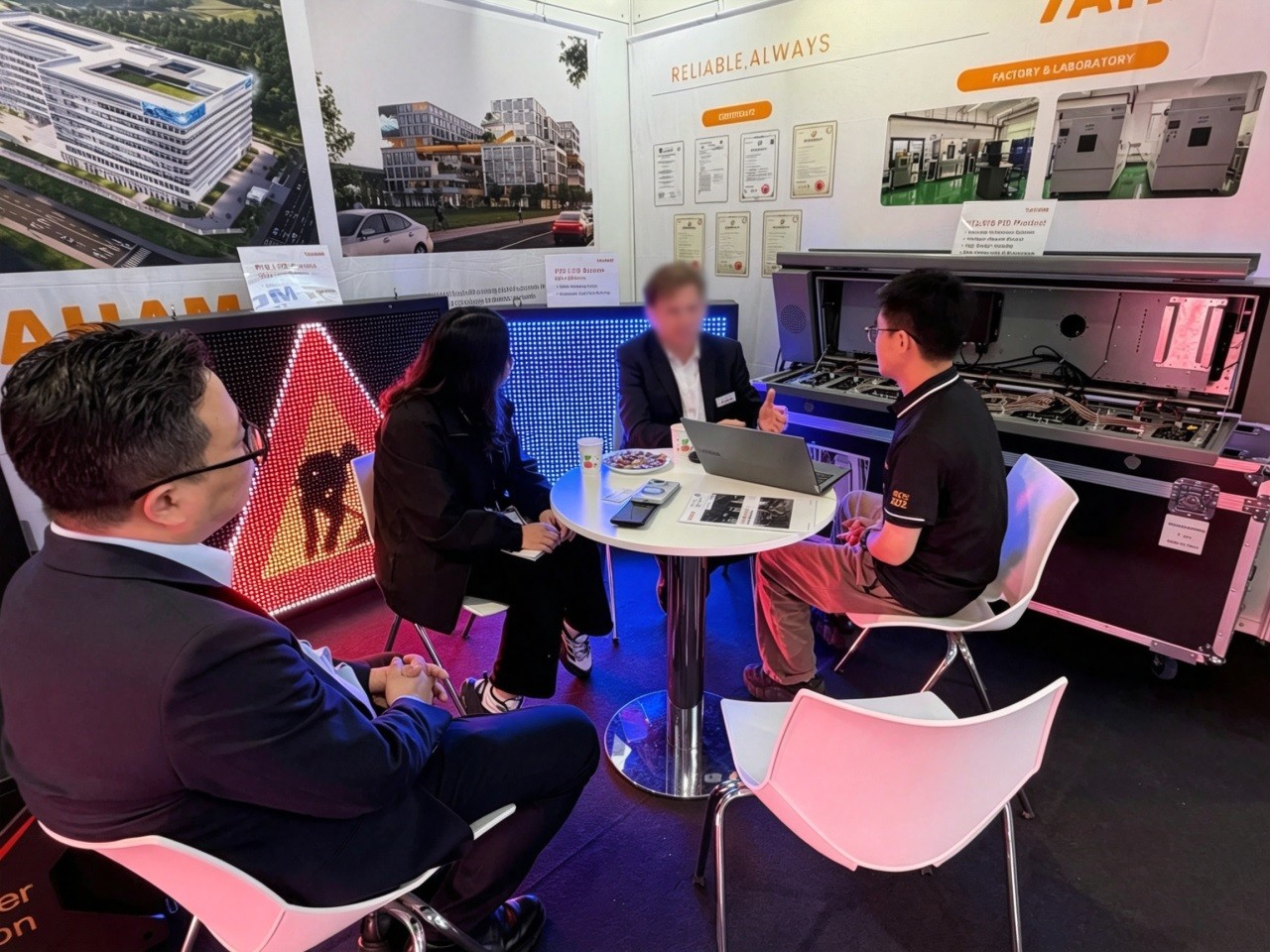 InnoTrans 2026|元亨光电聚焦交通显示,回应部署与运维需求 InnoTrans 2026|元亨光电聚焦交通显示,回应部署与运维需求