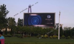 大族元亨与某知名传媒商达成多个LED广告屏项目
